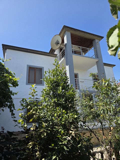 Satılır 6 otaqlı həyət evi/bağ evi 420 m² — Xırdalan