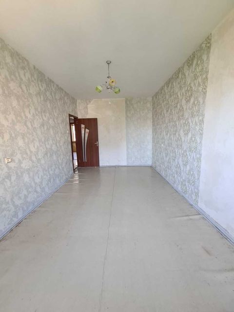 Satılır 3 otaqlı köhnə tikili 75 m² — Bakı