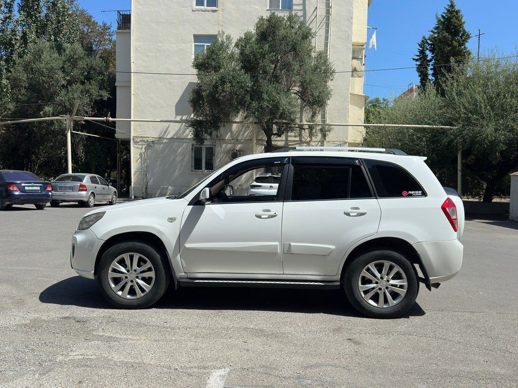 Chery Tiggo (T11), 1.9 L, 2013 il, 150 000 km — Avtomobillər, Bakı (5)