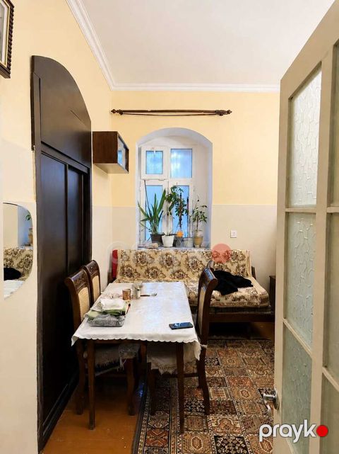 İcarəyə verilir 1 otaqlı köhnə tikili 35 m²