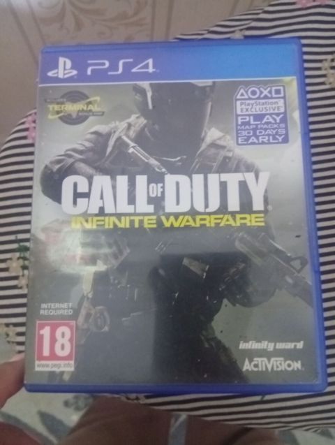 PS4 üçün orijinal disk oyunlar paketi: 1) Call of Duty: Infinite — Qobu