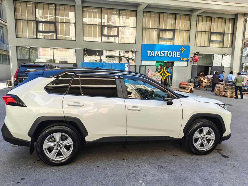 Toyota RAV4, 2.5 L, 2019 il, 153 000 km — Avtomobillər, Bakı (6)