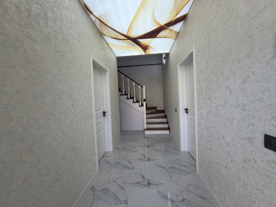 Satılır 4 otaqlı həyət evi/bağ evi 200 m² — Ev, villa, Bakı (2)