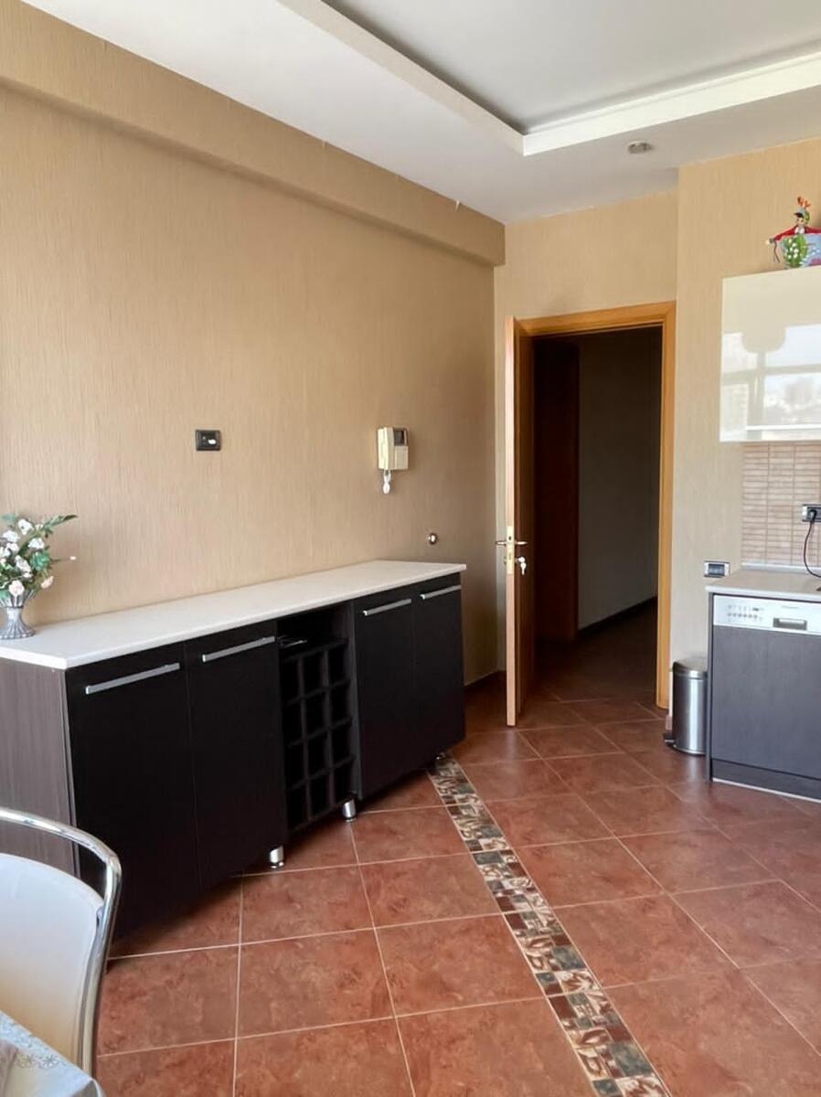 İcarəyə verilir 4 otaqlı yeni tikili 210 m² — Mənzil, Bakı (8)