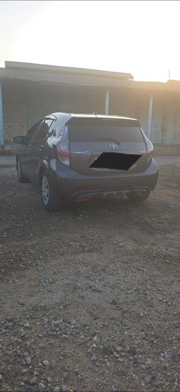 Toyota Prius C, 1.5 L, 0.9 kWh, 2012 il, 226 000 km — Avtomobillər, Bakı (7)