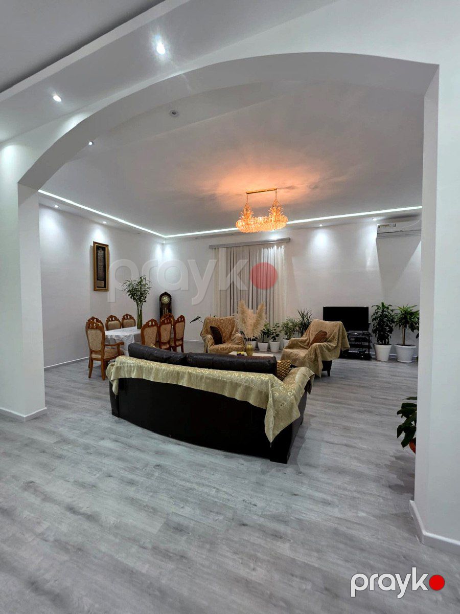 Satılır 5 otaqlı həyət evi/bağ evi 280 m² — Ev, villa, Bakı (3)