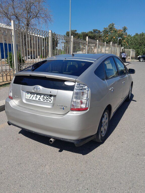 Toyota Prius, 1.5 L, 1.3 kWh, 2005 il, 300 000 km — Avtomobillər, Bakı (5)