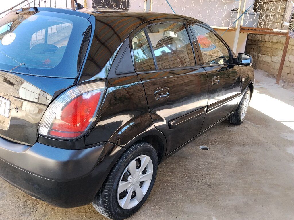 Kia Rio, 1.4 L, 2009 il, 240 000 km — Avtomobillər, Bakı (3)