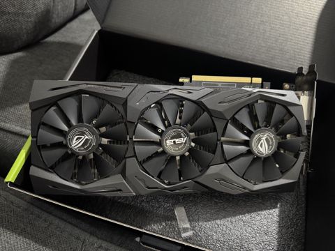 Asus Rog Strix — Bakı