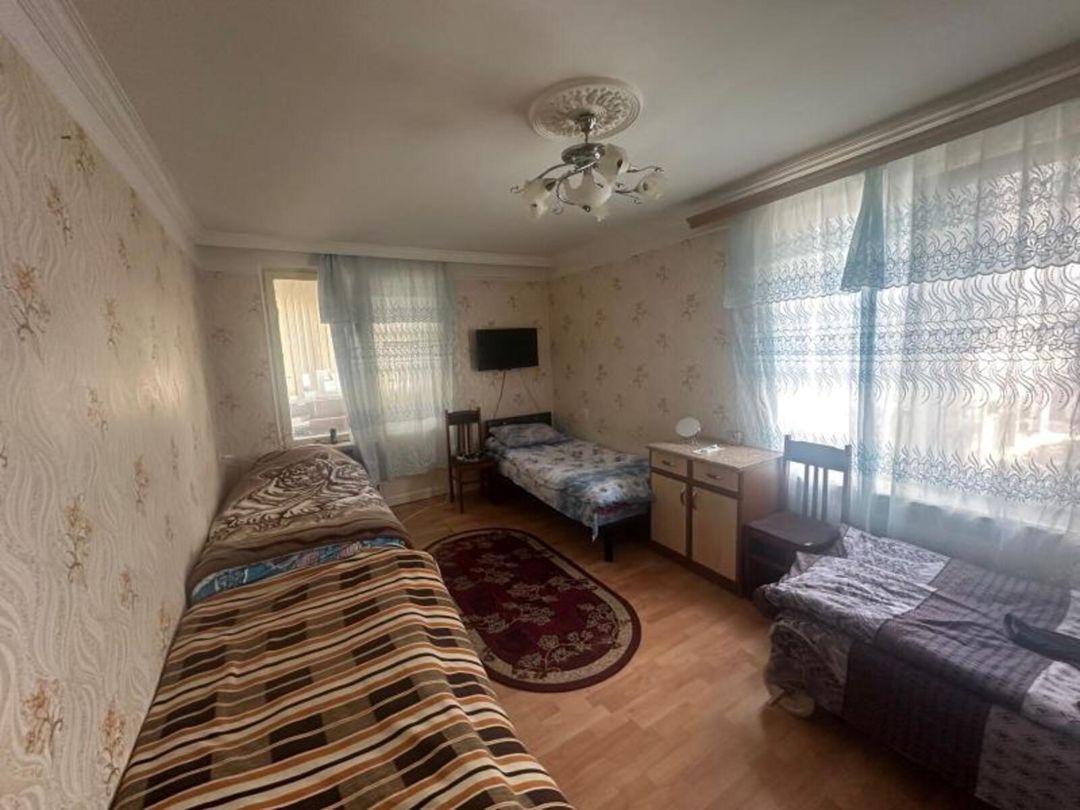 İcarəyə verilir 1 otaqlı köhnə tikili 45 m² — Mənzil, Bakı (5)