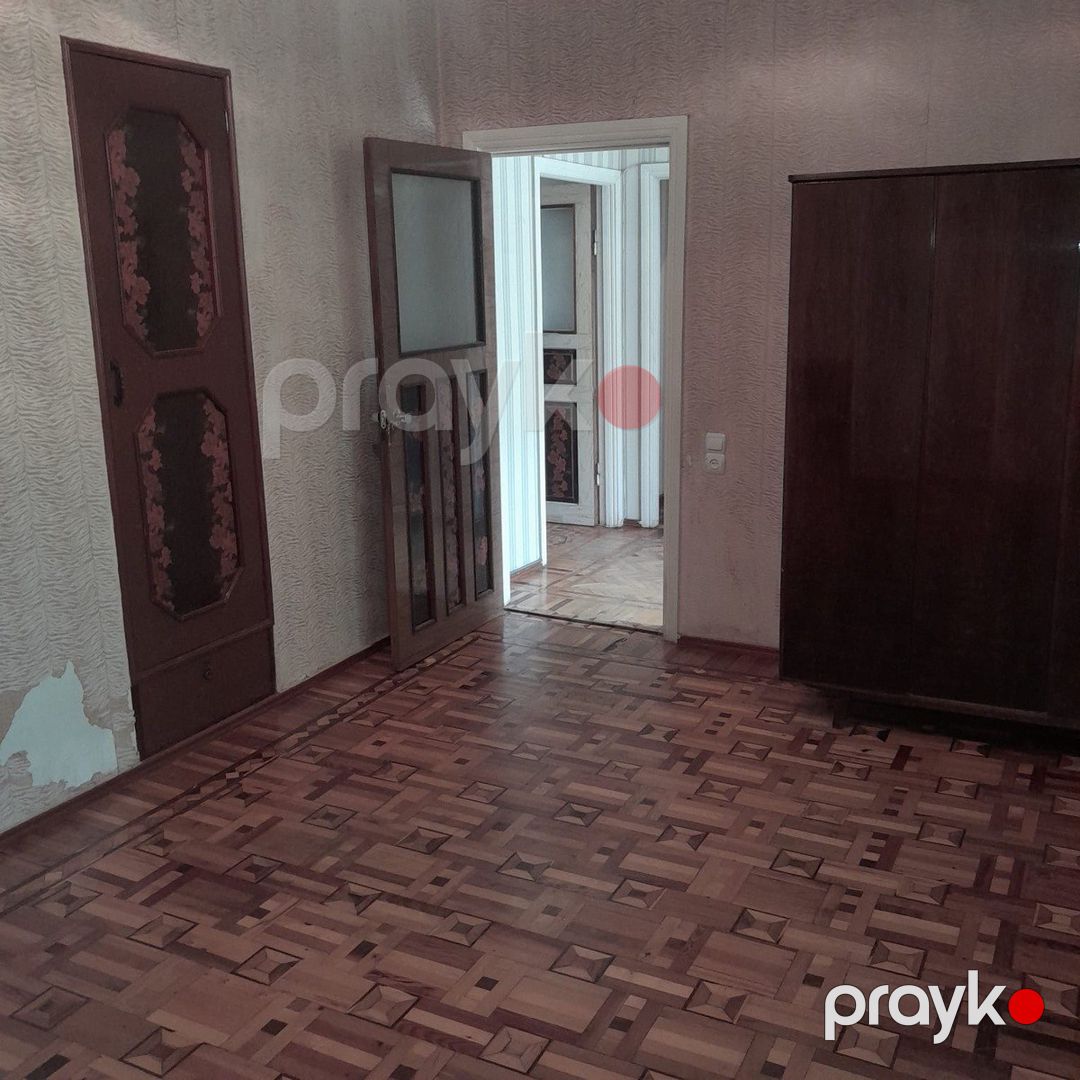 Satılır 2 otaqlı köhnə tikili 53 m² — Mənzil, Bakı (2)