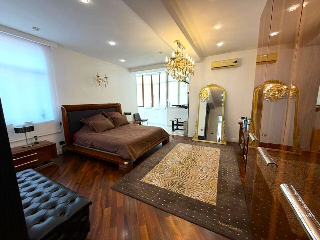 Satılır 5 otaqlı yeni tikili 245 m² — Mənzil, Bakı (6)