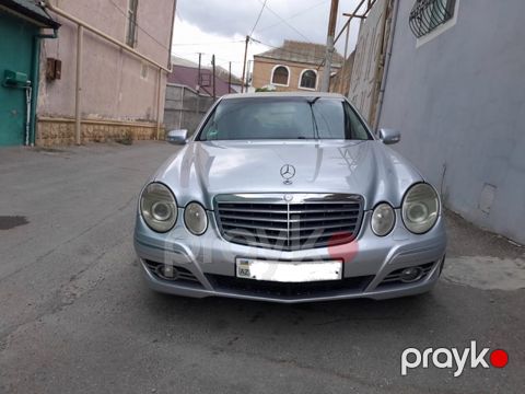 Mercedes E 200, 2.2 L, 2008 il, 318 690 km