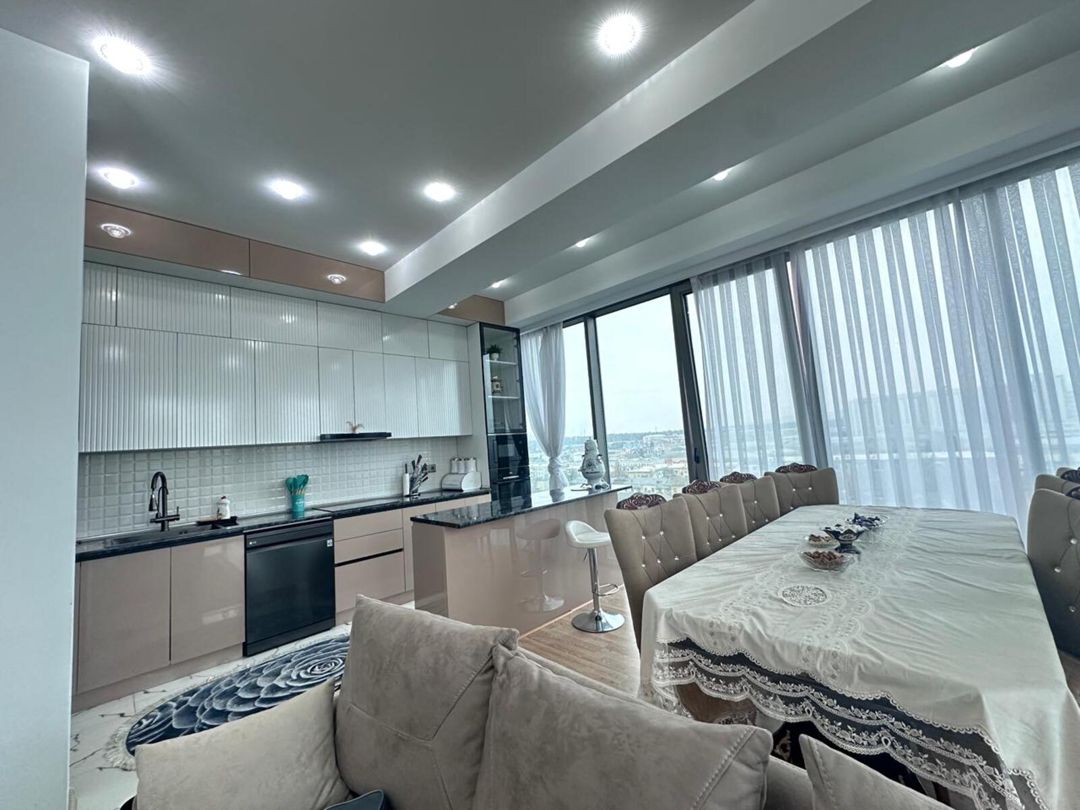 İcarəyə verilir 4 otaqlı yeni tikili 160 m² — Mənzil, Bakı (11)