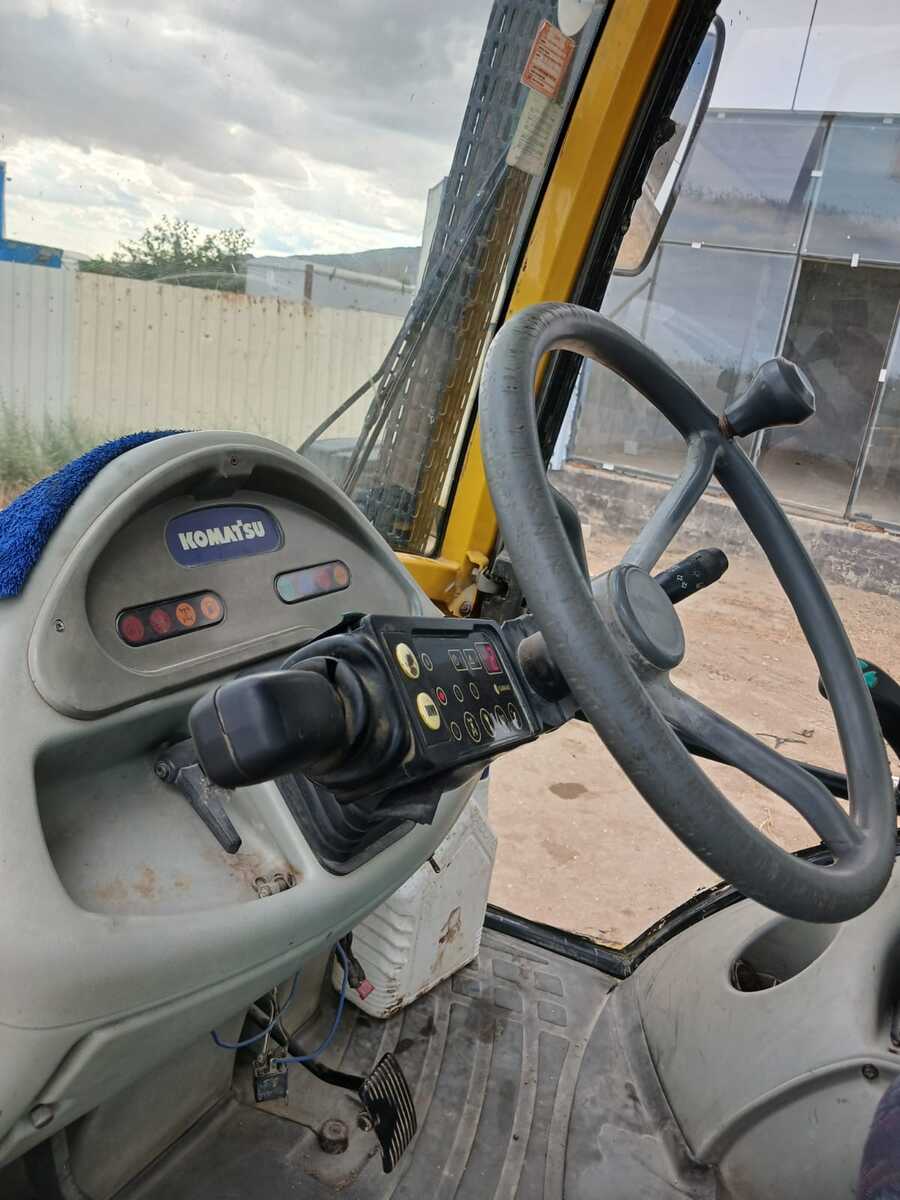 Tikinti texnikası Komatsu, 2002 il — İnşaat texnikası, Bakı (4)