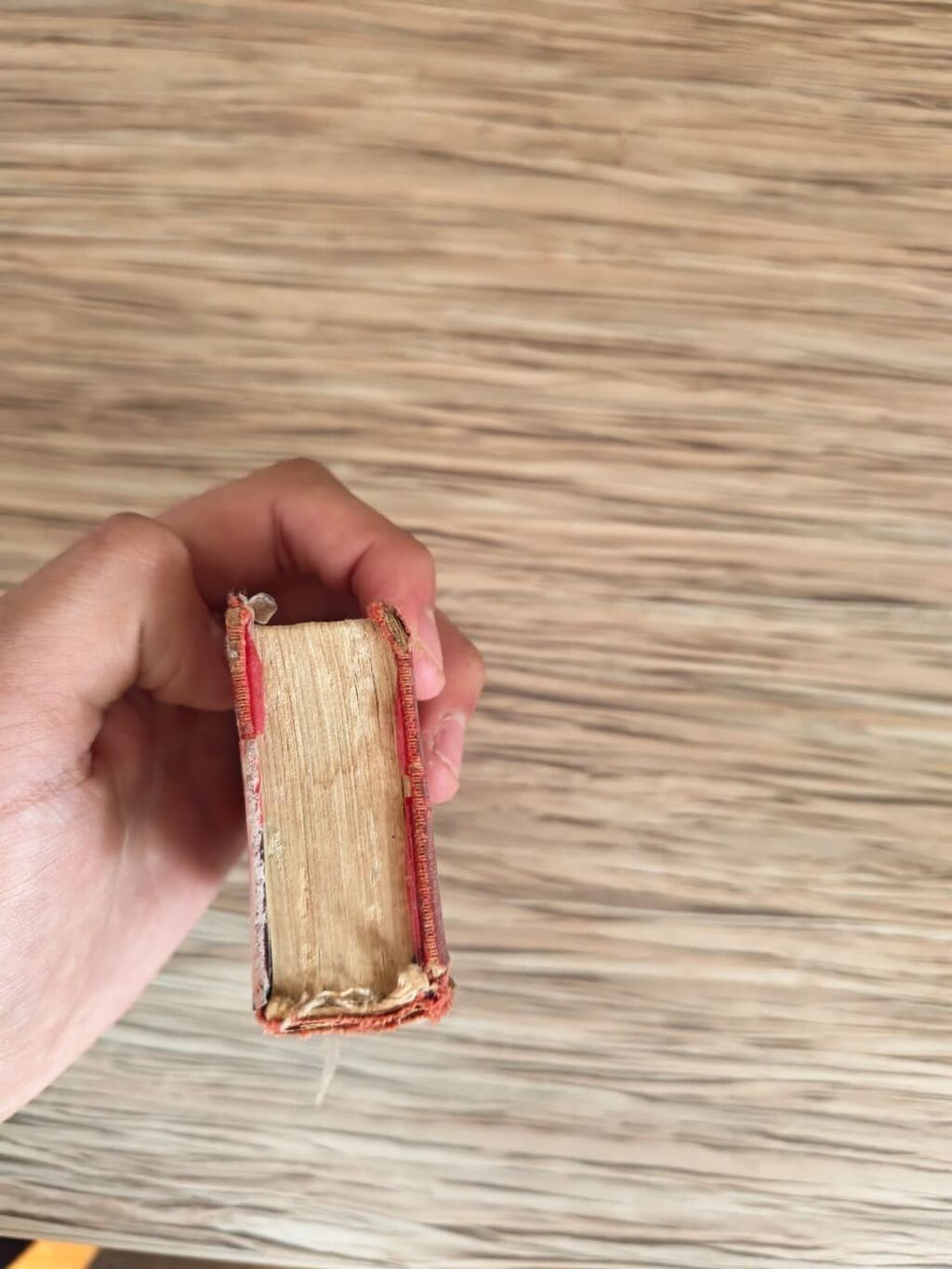 Məhsul: Kiçik formatlı “Rusca–İngiliscə lüğət” (üst qapaqda rusca — Kitablar, Bakı (5)