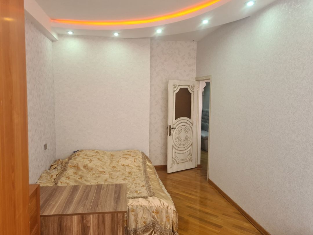 3-otaqlı yeni tikili, 8-ci mkr., 94 m² — Mənzil, Bakı (8)