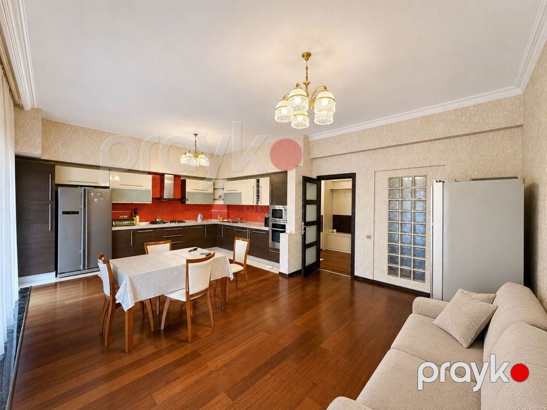 Satılır 4 otaqlı yeni tikili 212 m² — Mənzil, Bakı (9)