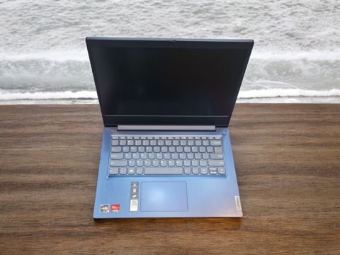 Lenovo Ideapad Rayzen 5 3500, 8GB RAM 256 GB SSD — Bakı