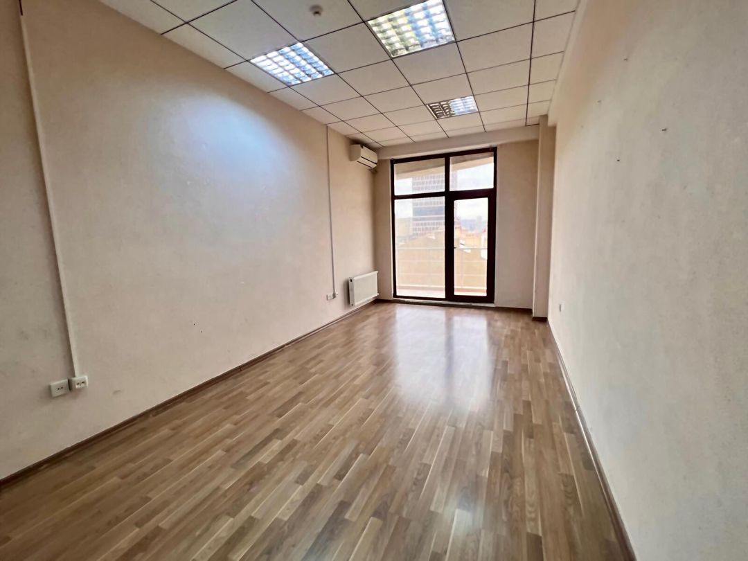 İcarəyə verilir 1 otaqlı ofis 25 m² — Ofis, Bakı