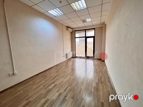 İcarəyə verilir 1 otaqlı ofis 25 m² — Bakı