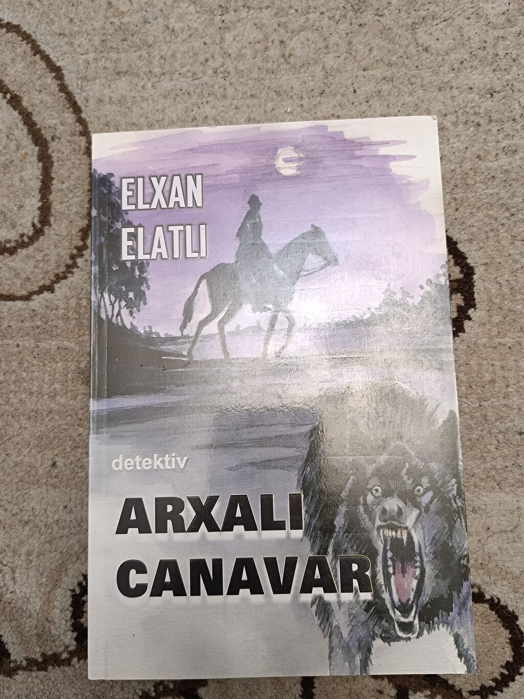 Kitab təzədən seçilmir birdefe oxumusam qalıb evde cirqi zədəsi yoxdu — Kitablar, Bakı (8)