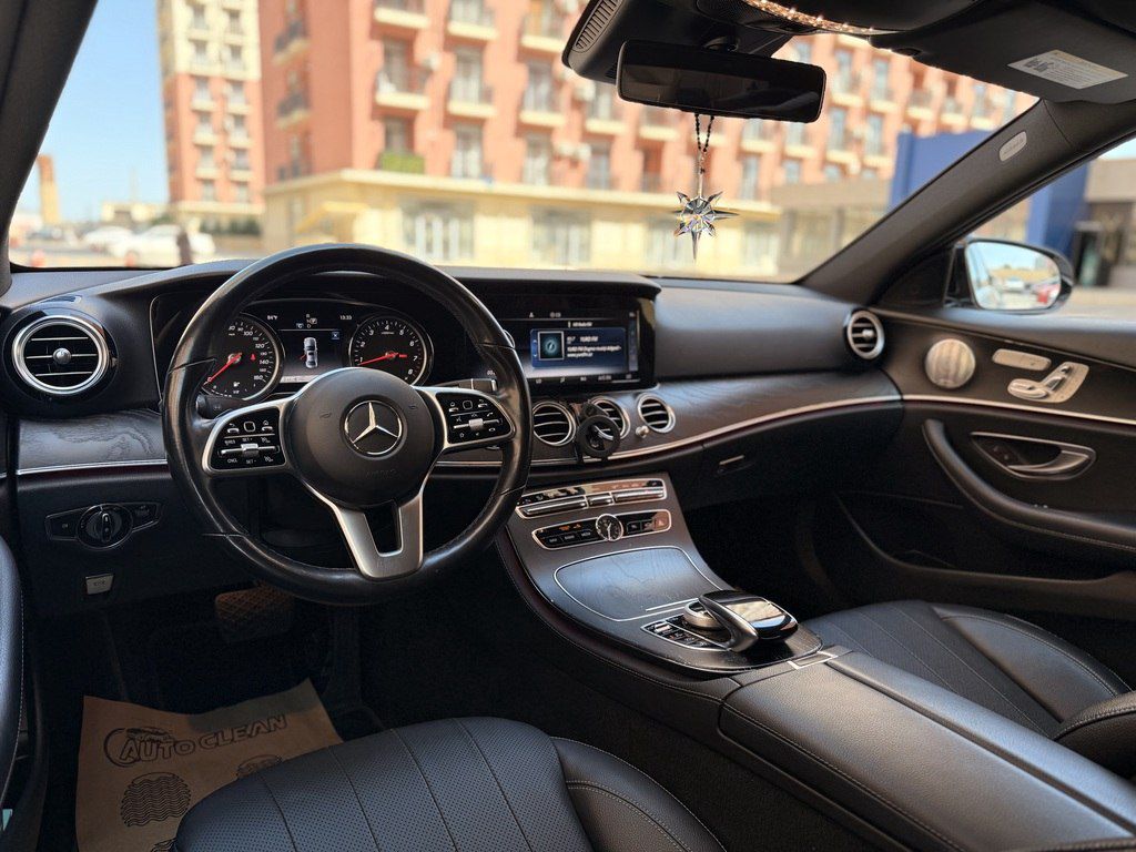 Mercedes E 300, 2.0 L, 2019 il, 55 696 km — Avtomobillər, Bakı (12)