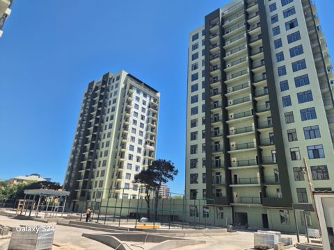 Satılır 3 otaqlı yeni tikili 147 m² — Bakı