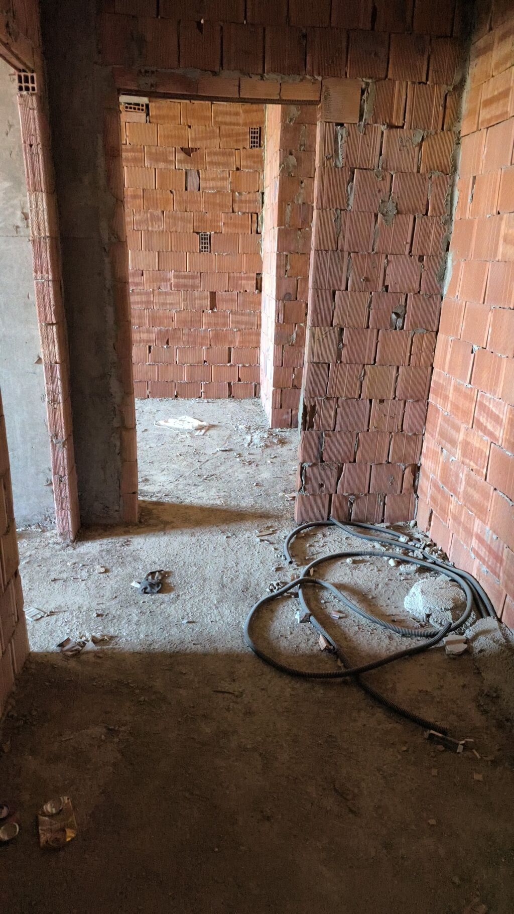 3 otaqlı, Yeni tikili, 87 kv. m — Mənzil, Saray (7)