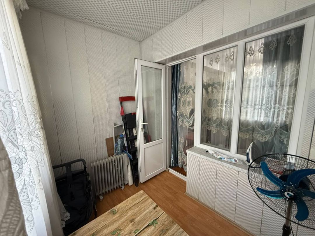 Satılır 4 otaqlı köhnə tikili 100 m² — Mənzil, Bakı (12)