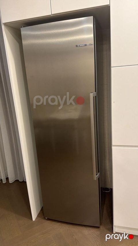 Bosch tək qapılı soyuducu (Inox) - Marka/model: Bosch, paslanmaz — Bakı