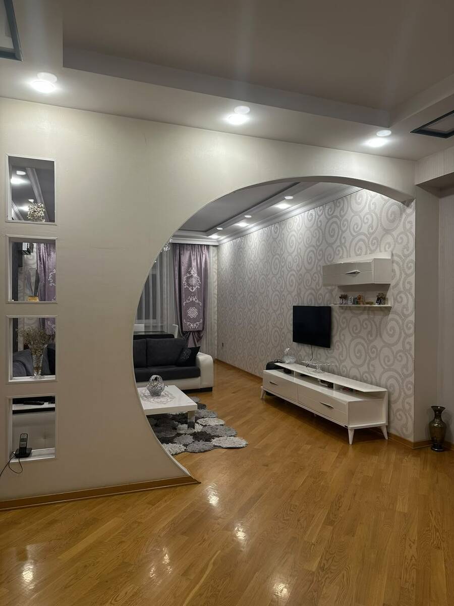 Satılır 4 otaqlı yeni tikili 130 m² — Mənzil, Bakı (2)