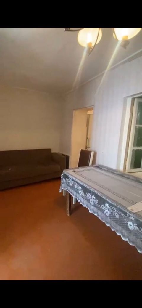 Kirayə verilir – 2 otaqlı həyət evi Xüsusiyyətlər: -tam əşyalı — Bakı