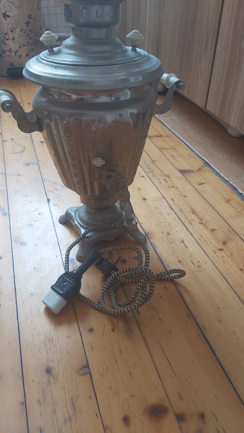 Elektrikli samovar çatdirilma var - Material: metal gövdə — Samovarlar, Xırdalan (2)