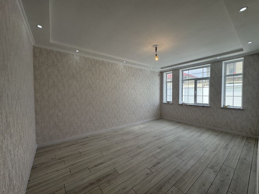Satılır 4 otaqlı həyət evi/bağ evi 130 m² — Ev, villa, Bakı (10)