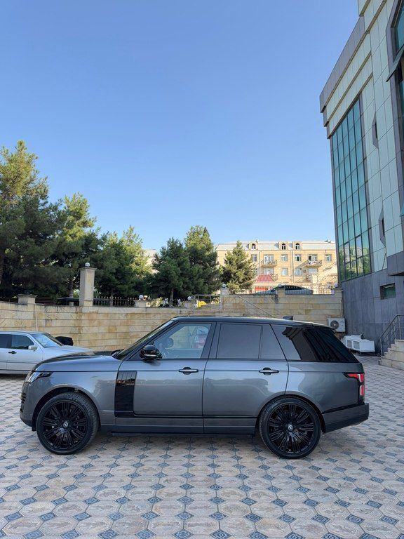 Land Rover Range Rover, 3.0 L, 2018 il, 151 000 km — Avtomobillər, Bakı (5)