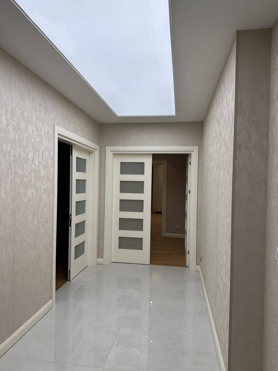 İcarəyə verilir 5 otaqlı yeni tikili 300 m² — Mənzil, Bakı (3)