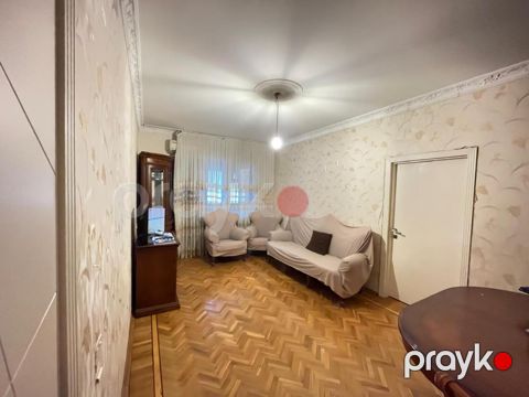 Satılır 5 otaqlı köhnə tikili 125 m²