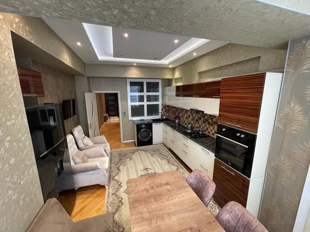 İcarəyə verilir 3 otaqlı yeni tikili 108 m² — Mənzil, Bakı (8)