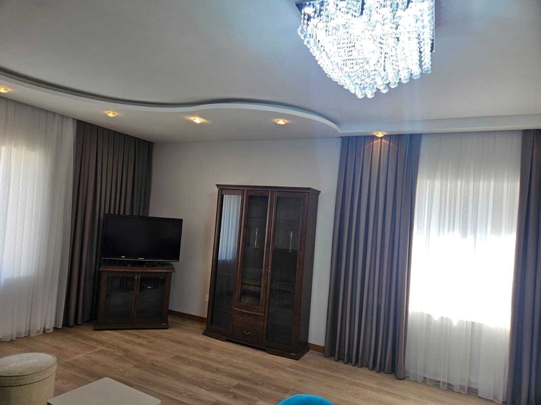 İcarəyə verilir 3 otaqlı yeni tikili 130 m² — Mənzil, Bakı (7)