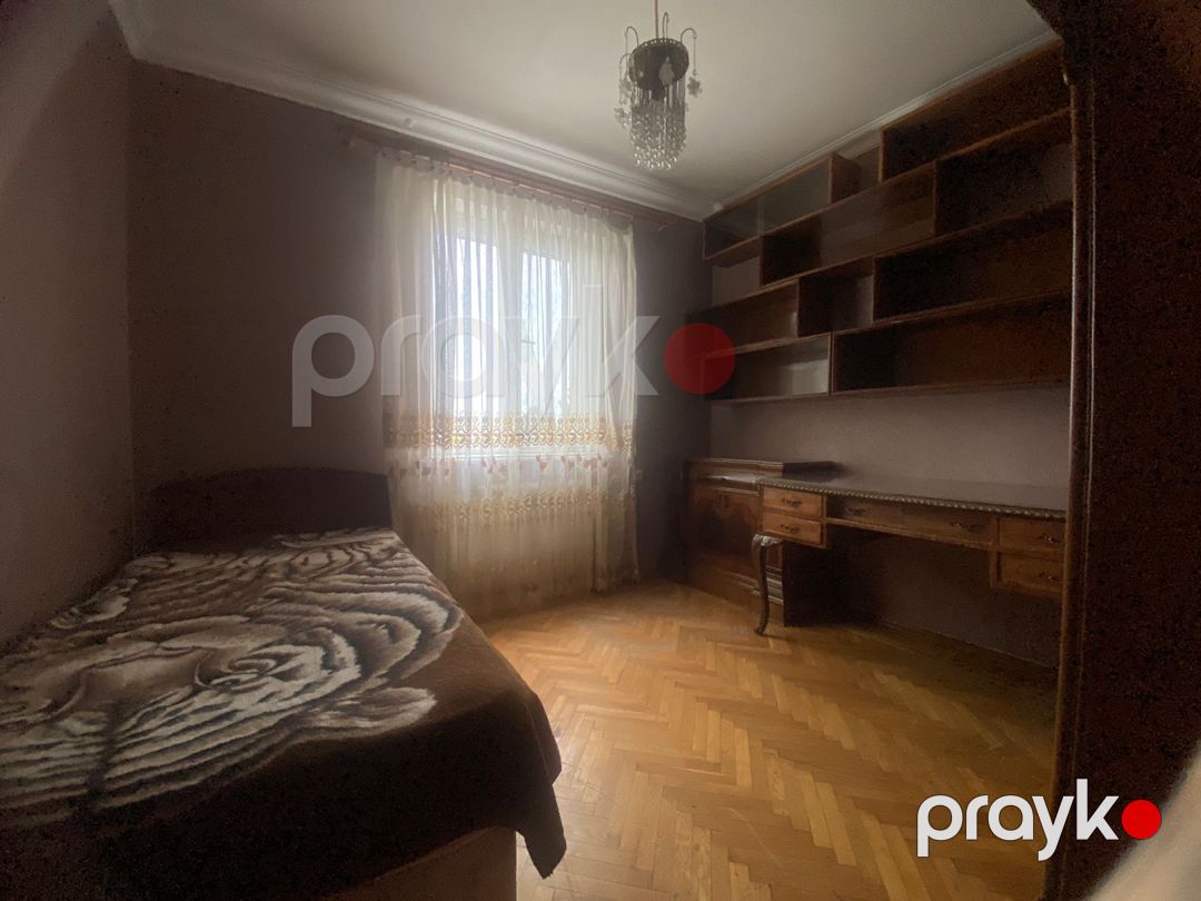 Satılır 4 otaqlı köhnə tikili 110 m² — Mənzil, Bakı (4)