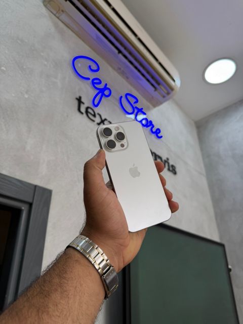 Apple iPhone 15 Pro Max White Titanium 256GB/8GB — Bakı