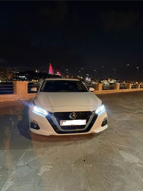 Nissan Altima, 2.5 L, 2019 il, 35 800 km — Bakı