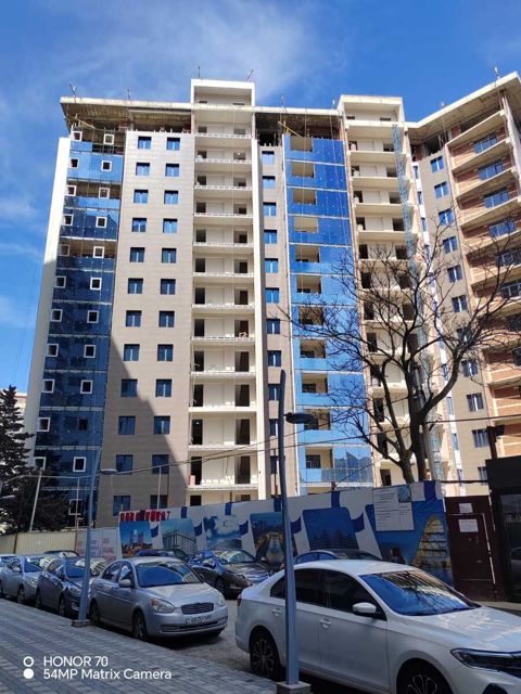 Satılır 1 otaqlı yeni tikili 72 m² — Bakı