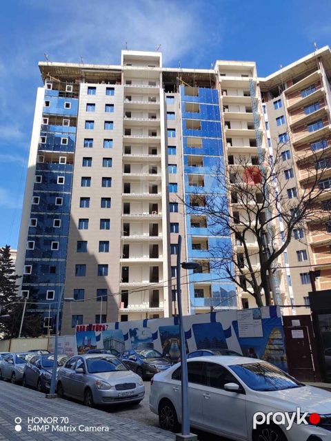 Satılır 1 otaqlı yeni tikili 72 m²