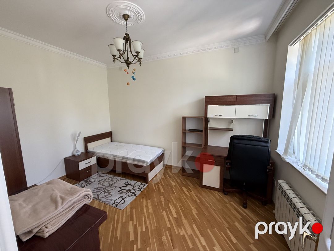 Satılır 9 otaqlı həyət evi/bağ evi 400 m² — Ev, villa, Bakı (12)