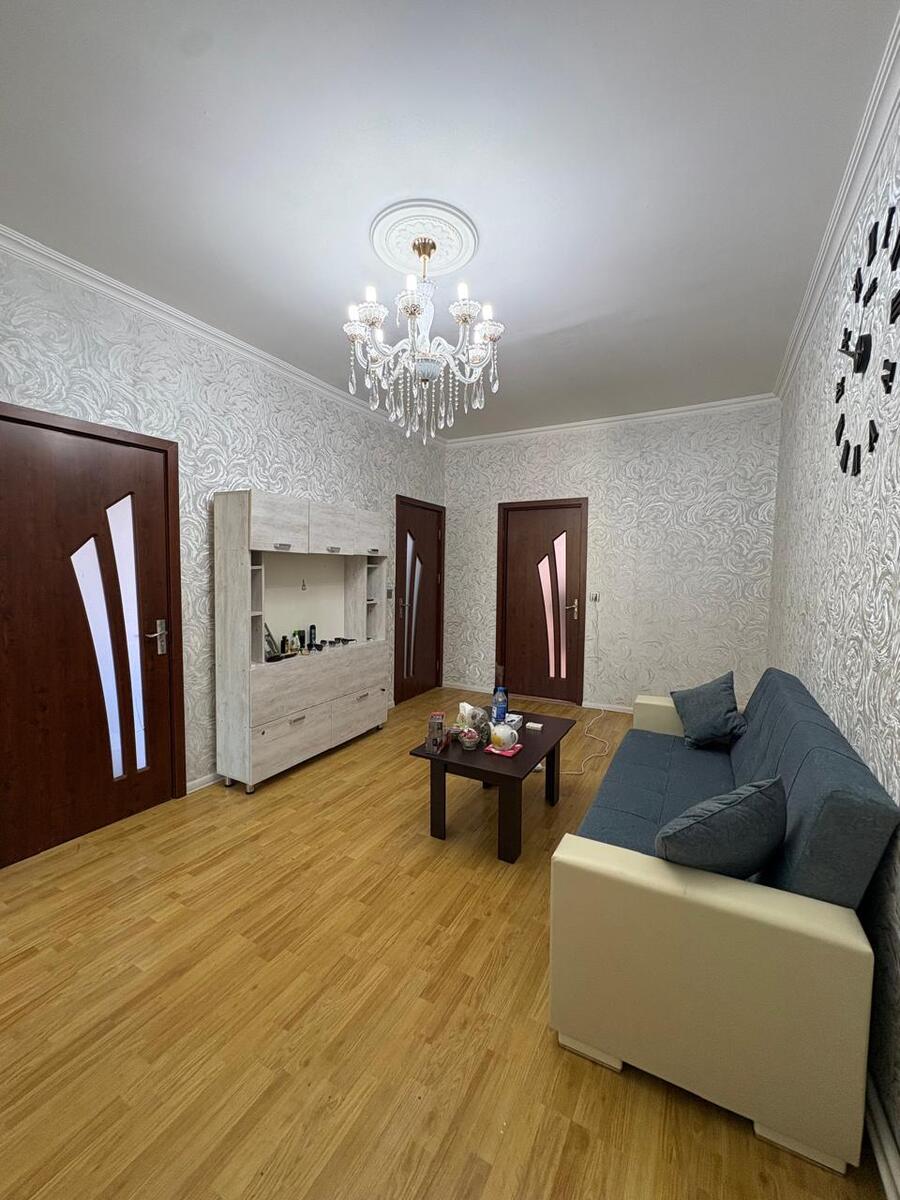 Satılır 2 otaqlı köhnə tikili 55 m² — Mənzil, Bakı (3)