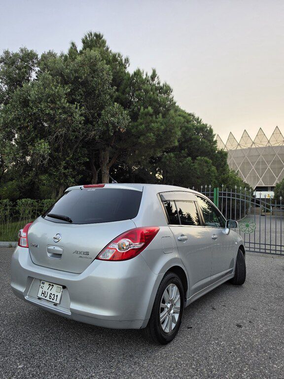 Nissan Tiida, 1.5 L, 2011 il, 98 000 km — Avtomobillər, Bakı (6)