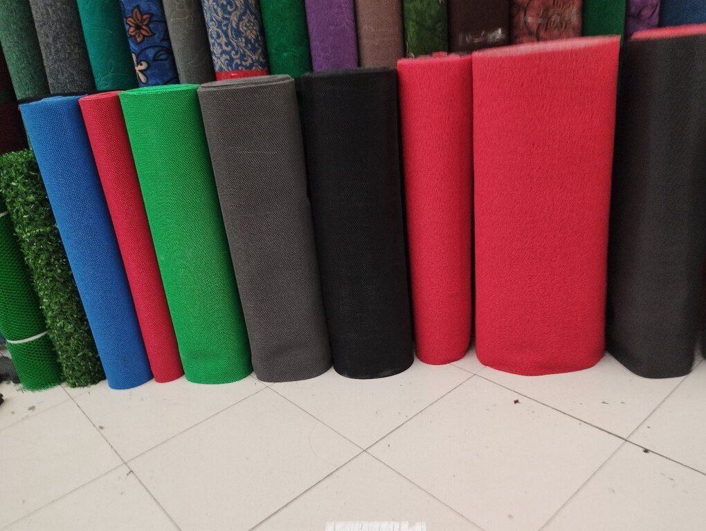 Kovrolin, xalça, süni qazon və linoleum — Xalılar və xalı yolları, Bakı (6)