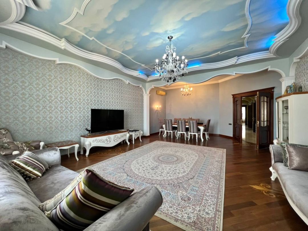 Satılır 5 otaqlı yeni tikili 250 m² — Mənzil, Bakı (3)